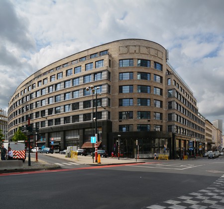 Ravensteinstraat 48-70 en Kantersteen 39-55, Brussel, Shell Building (© ARCHistory, foto 2019)